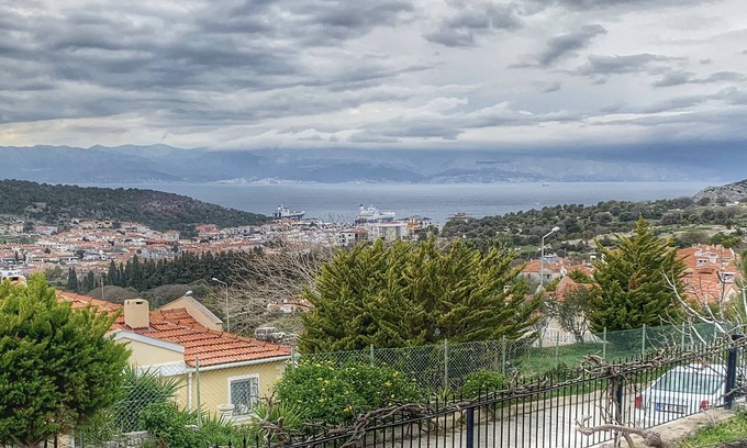 Konak Villa | Çeşme merkezde villa