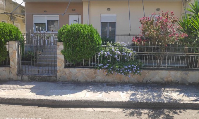 Kamena Vourla Apartment | Κεντρικό, ανετο και ευρύχωρο διαμέρισμα