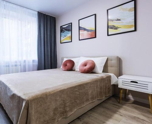 Darnyckyj Apartment | Апартаменти MYFREEDOM поруч із метро Харківська