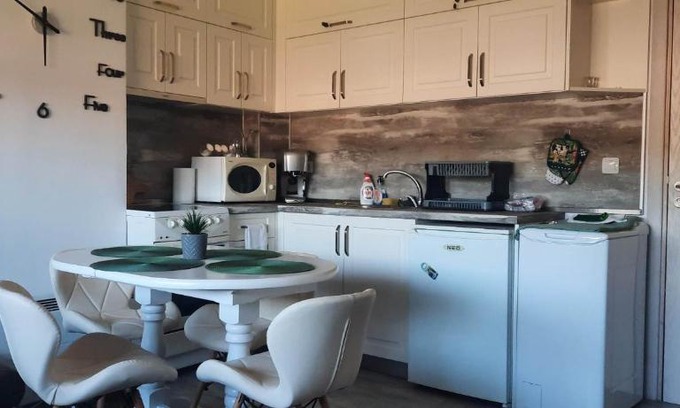 Dobrinishte Apartment | Апартамент цветове 4 души