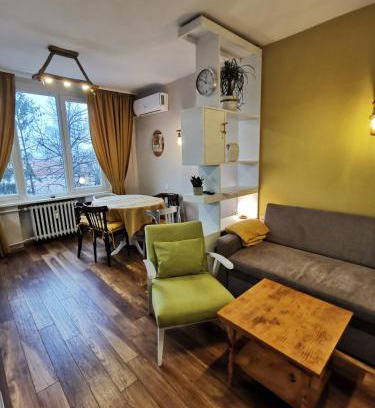 Vratsa Apartment | Апартамент Център