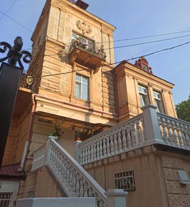 Lviv City Center House | Вілла Графа