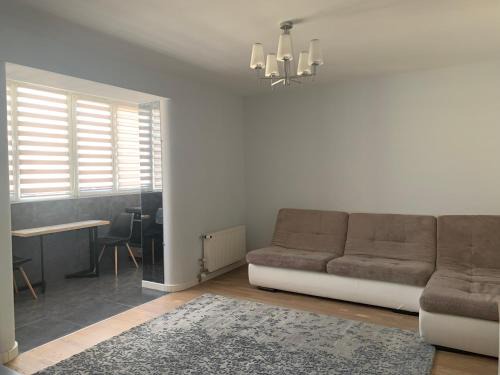 Rivne Apartment | Квартира в новобудові в районі автовокзал , поруч ТРЦ Арена
