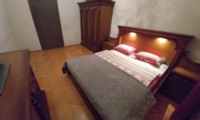 Minsk City Centre Apartment | квартира на Независимости 31 Площадь Победы