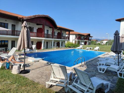 Kostenets House | Къща за гости В 12 и 5