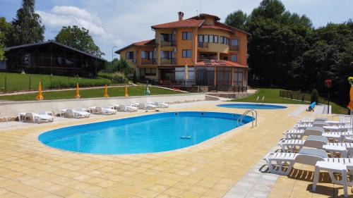 Apriltsi Villa | Къща за гости Пиперите