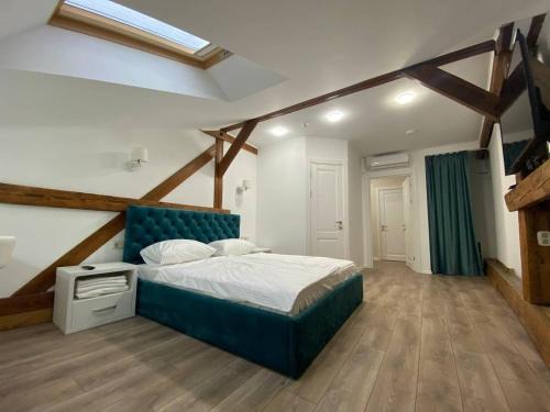 Kosuv Stary Apartment | Мансарда & Апартаменти в центрі