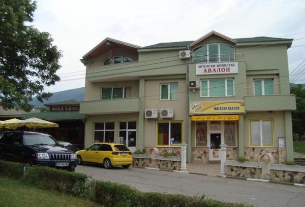 Asenovgrad Hotel | Хотелски Комплекс Авалон