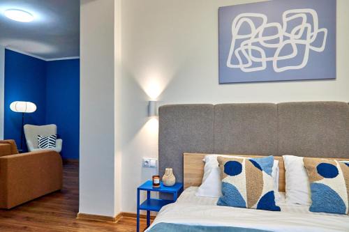 Mukachevo Apartment | Яскраві сучасні Апартаменти для молодих та активних