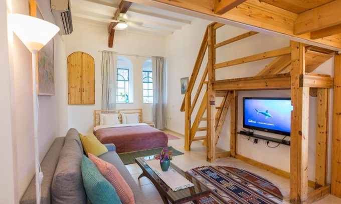 Rosh Pinna Apartment | אירוח משפחתי בראש פינה העתיקה Old Roshpina family suite