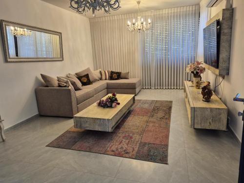 Ashkelon Villa | אירוח על הים