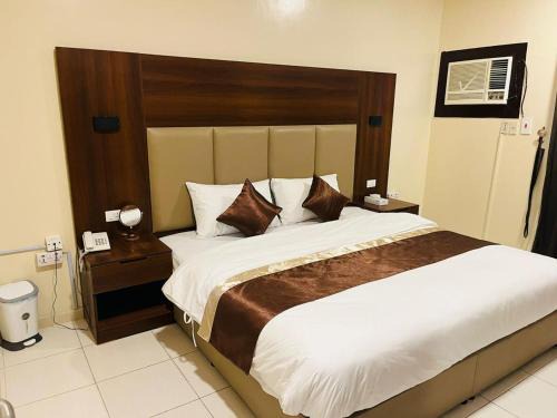 Dammam Apartment | العييري للشقق المخدومة الدمام 7