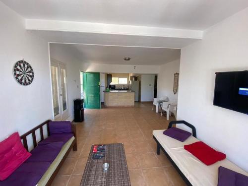 Borg el Arab Ski Chalet | قرية جامعة القاهرة كليو 44