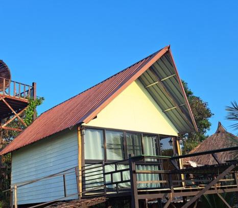 Chiang Saen House | ดอยสะโง้วิวโฮมสเตย์บ้านหลังใหญ่