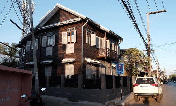 Sakon Nakhon Bed & Breakfast | บ้านเสงี่ยม-มณี Baan Sa ngiam-Manee