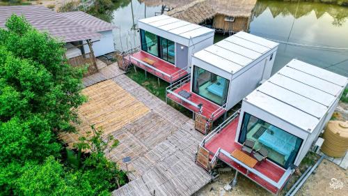 Ban Laem House | หลานย่าโฮมสเตย์ บางตะบูน