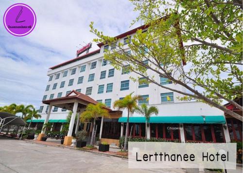 Suphan Buri Hotel | โรงแรมเลิศธานี