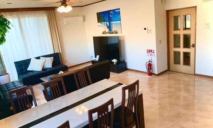 Kagoshima Villa | ガナダン中央駅 3f 無料駐車場