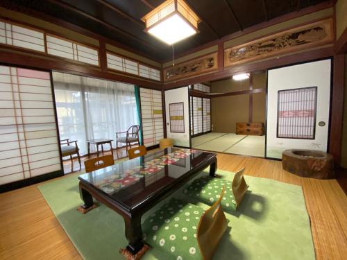 Toyama House | ゲストハウス山吹
