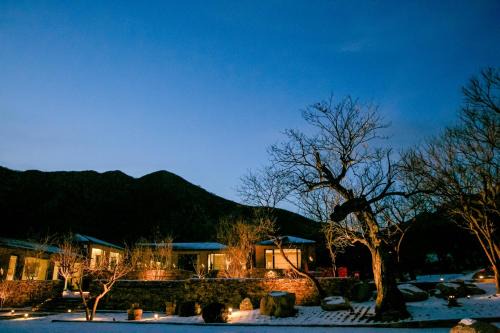 Huairou Cabin | 北京丛林里野奢汤泉酒店