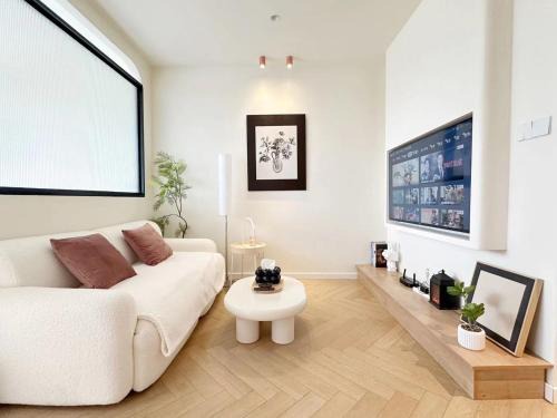 Jing'an Apartment | 同济佳苑公寓