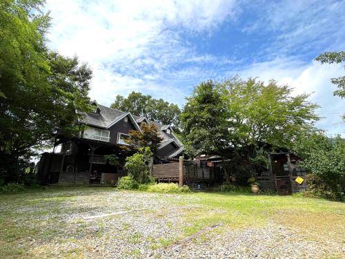 Imazu Hotel | 森のかくれ宿シープ