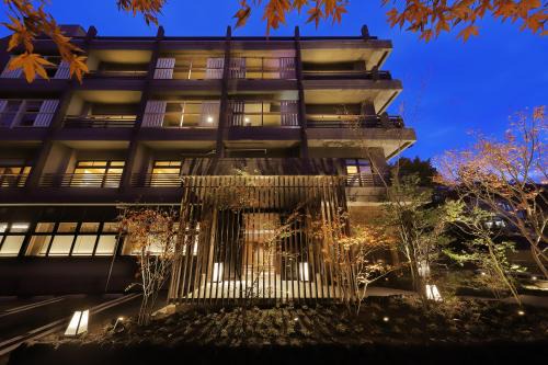 Ikaho Stone Steps Hotel | 楓と樹