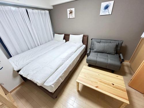 Shinjuku Apartment | 红楼house