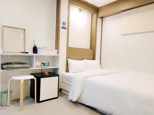 Dangsan-dong Hotel | 영등포구청역 달모텔