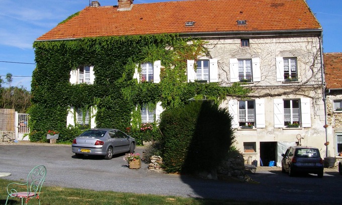 Marigny-en-Orxois House | 1/2 hour from Disney Guest house in the countryside on the champagne route
