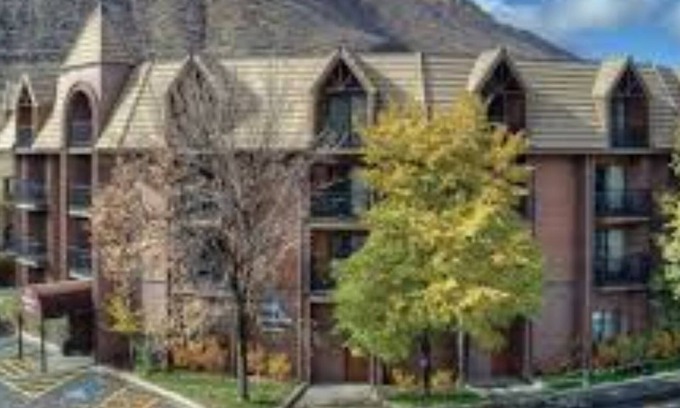 Historic Downtown Durango Resort | 1 Bed/1 Bath Deluxe Durango, CO!