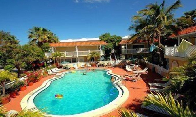 Bradenton Beach Hotel | 1 Bedroom, 1 Bathroom Deluxe Partial Bay View.NO PETS
