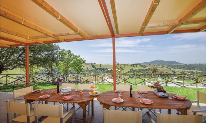 Campagnatico Apartment | 1 bedroom accommodation in Campagnatico -GR-