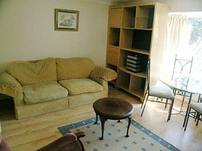 Middleton-on-Sea House | 1 bedroom accommodation in Middleton-on-Sea