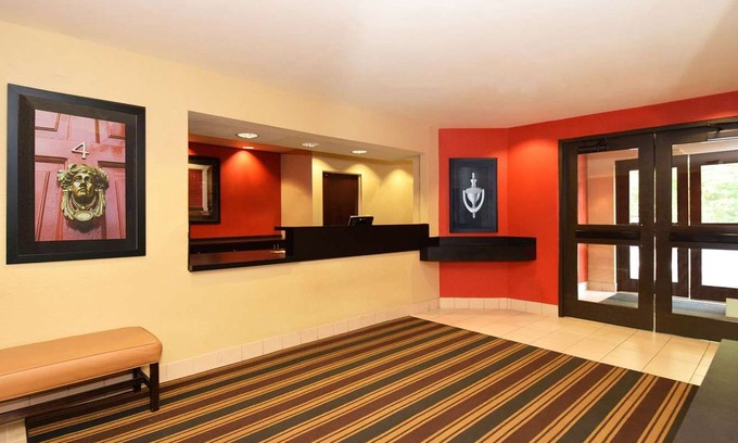 East Paris Apartment | 1 bedroom accommodation in Grand Rapids