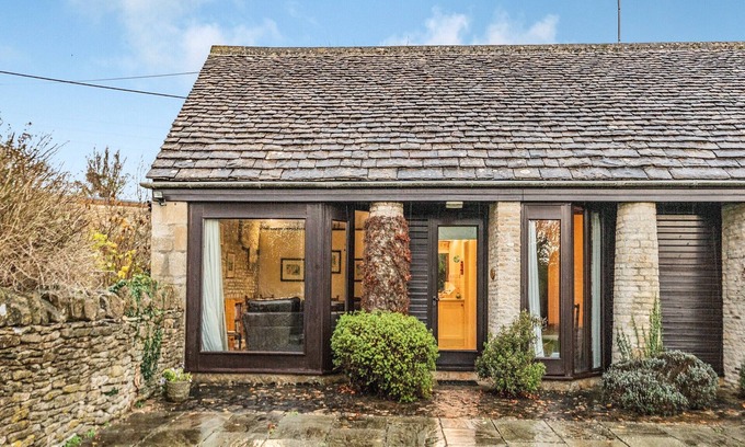 Colerne Cottage | 1 bedroom accommodation in Colerne, near Bath