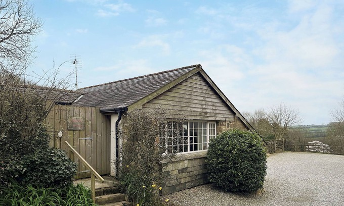 Grampound Cottage | 1 bedroom accommodation in Coombe, near St Austell
