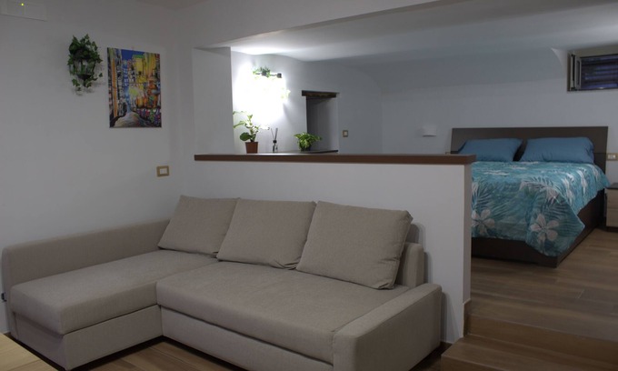 Naples City Centre Apartment | 1 bedroom apartment in naples
