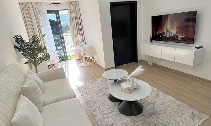 Nairobi Apartment | 1-bedroom apartment with WiFi and rooftop swimming pool with gym Nairobi