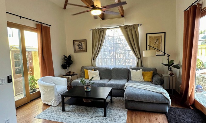 Normal Heights House | 1-bedroom house in lovely San Diego, Normal Heights Neighborhood, with AC, WiFi