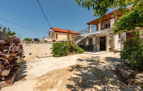 Ljubac Apartment | 1 Bedroom Lovely Apartment In Ljubac