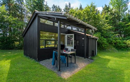 Hampen House | 1 Bedroom Lovely Home In Hampen