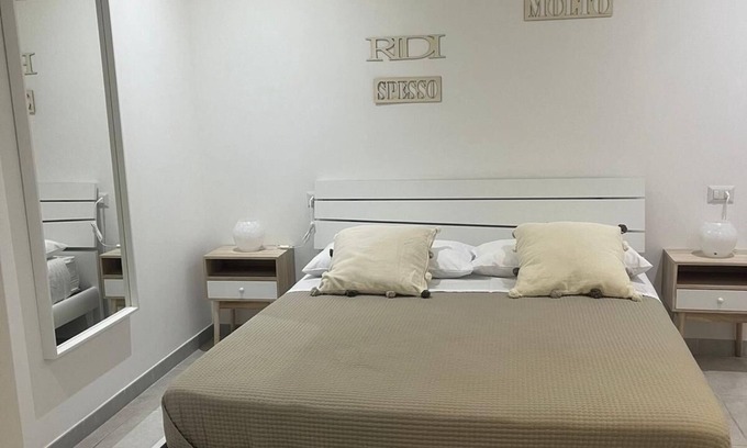 Municipio 2 House | 1 Bedroom Private vacation home in Bari