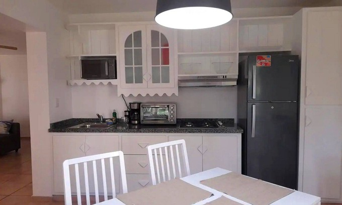 ProCab Apartment | 1-bedroom quiet condo in central Cabarete, TV/WiFi/pool/safe/parking