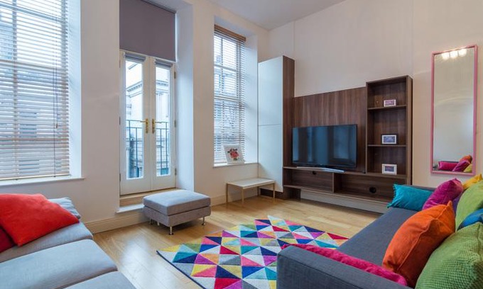 Cathedral Quarter Apartment | 1 Fitzrovia