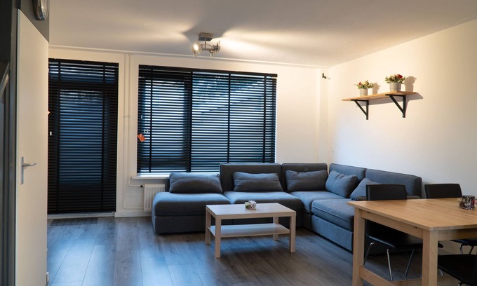 Ijsselmonde House | 1 Luxury 4 bedroom near feyenoord/Ahoy Rotterdam