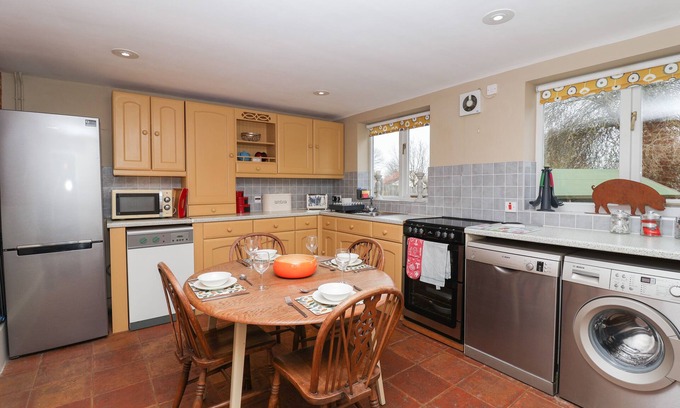 Huntingfield Cottage | 1 The Old Coach House