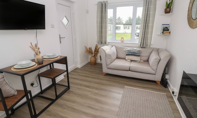 Helston Cottage | 1 Trevelyan