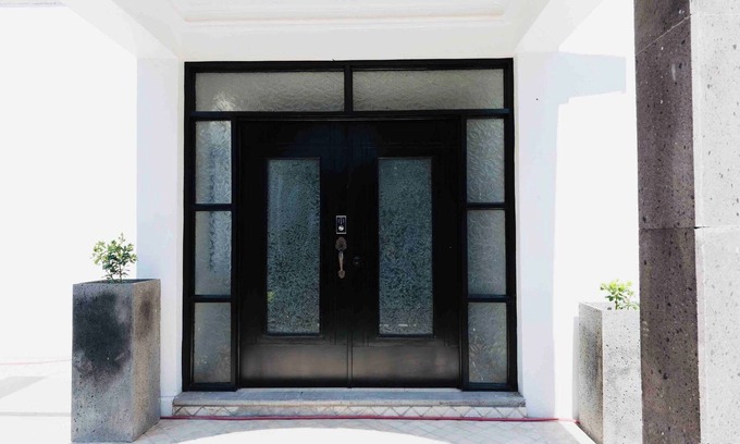 Torreon Apartment | 10- Large Suite for 4 People