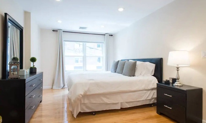 Watertown Apartment | 10 mins to Boston, 2 Bedroom, 2 Bathroom, Kitchen, 1,300 SF Private Living Space